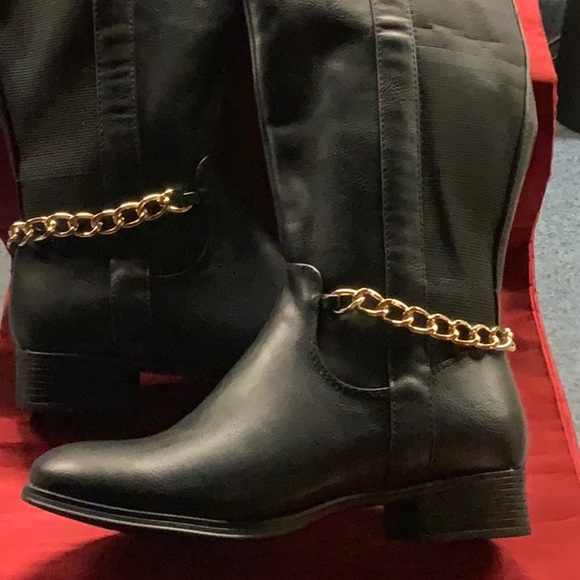 JustFab Shoes - Gamela Chain Detail Flat Boot